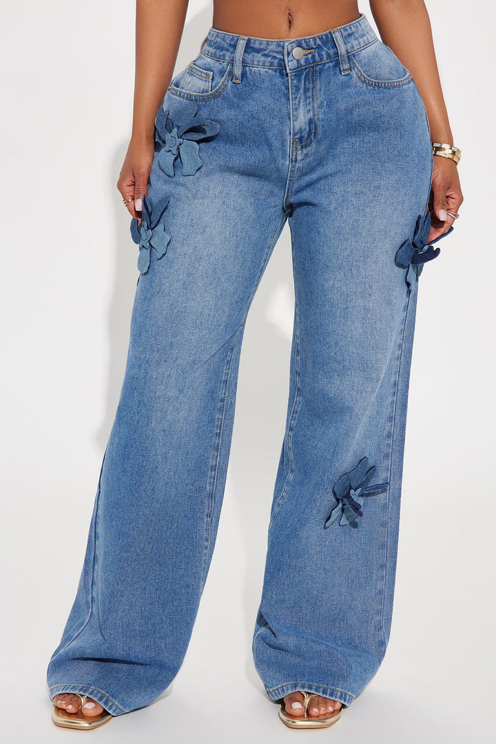 Floria Baggy Flower Applique Jeans - Medium Wash