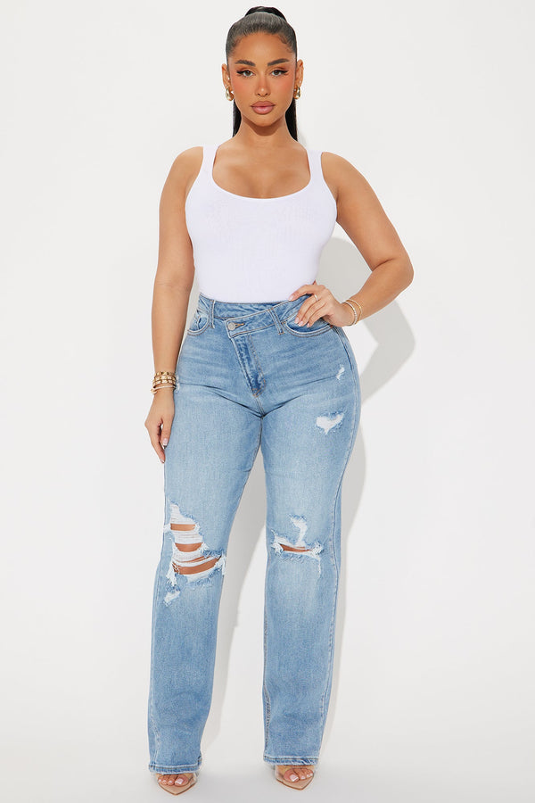 Iconic Crossover Straight Leg Jeans - Light Wash