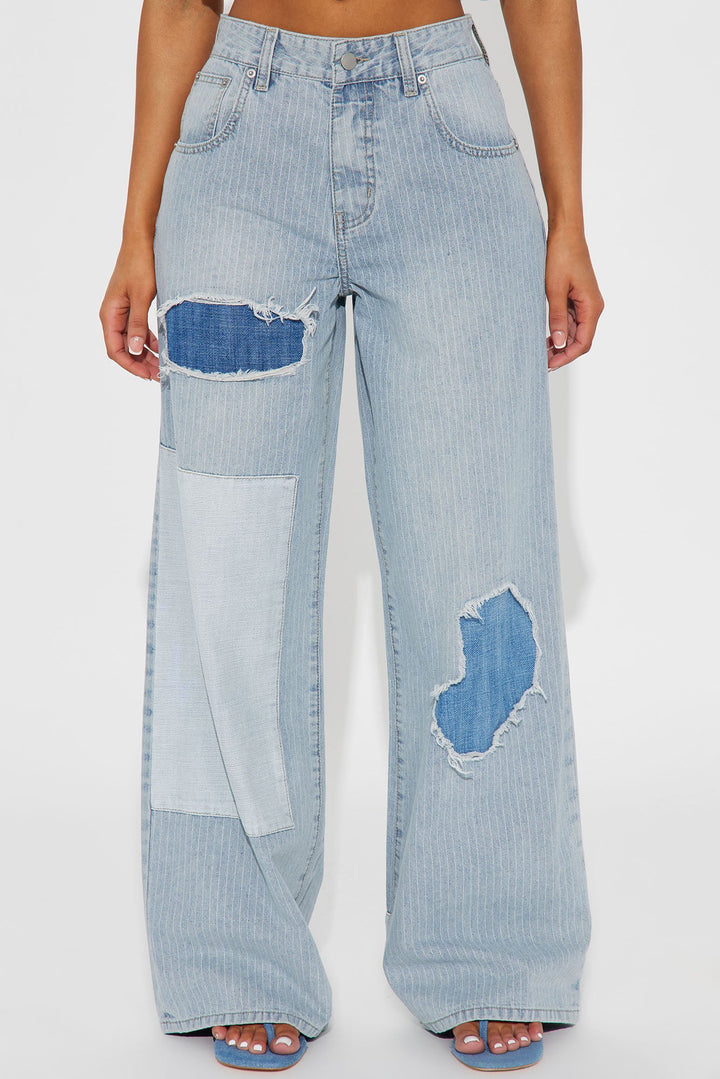 Cielo Non Stretch Destructed Wide Leg Jeans - Light Wash