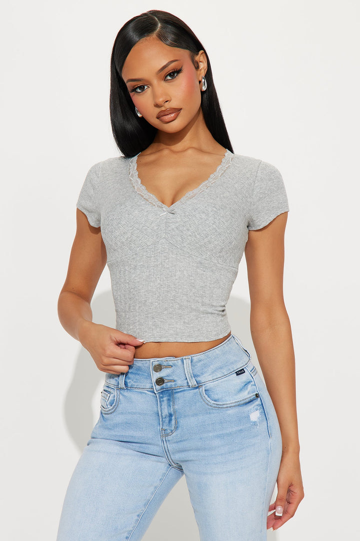 Melinda Lace Trim Short Sleeve Top - Heather Grey