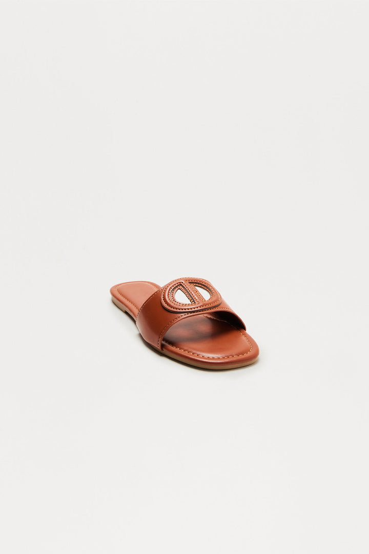 Cody Flat Sandals - Chocolate