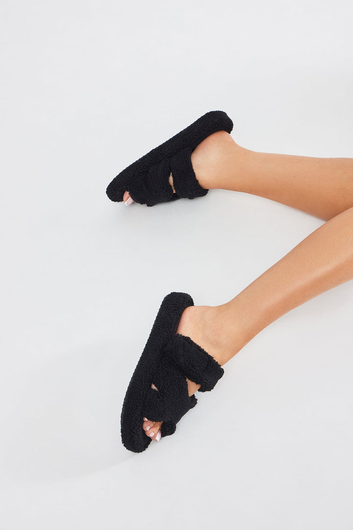Isabelle Sherpa Slippers - Black