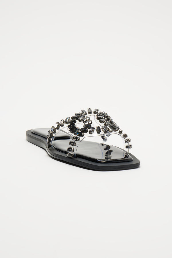 Insta Worthy Embellished Flat Sandals - Black