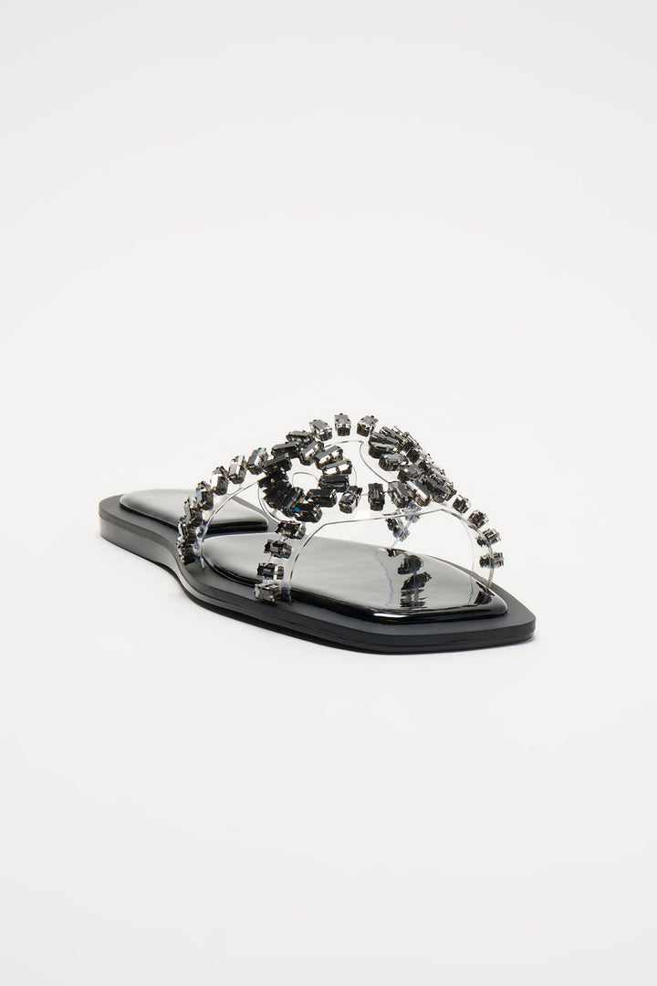 Insta Worthy Embellished Flat Sandals - Black