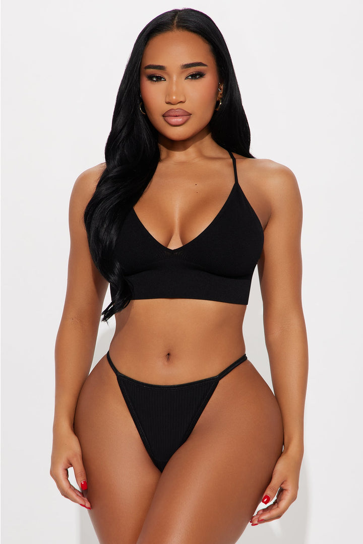 Everyday Seamless Bralette - Black