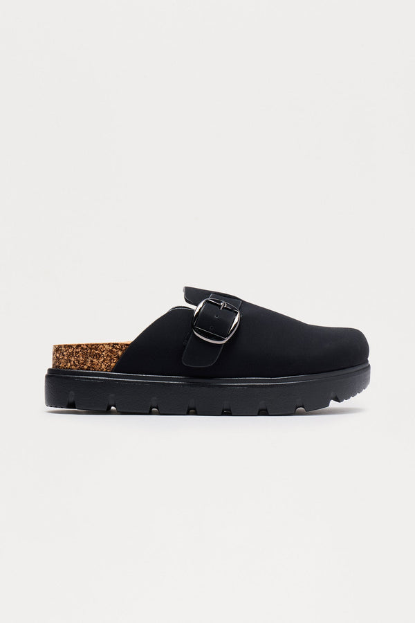 Oaks Buckle Slides - Black