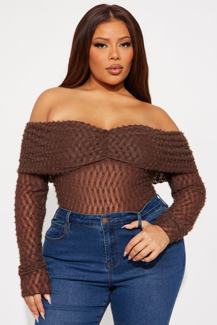 Minerva Off Shoulder Long Sleeve Top - Chocolate