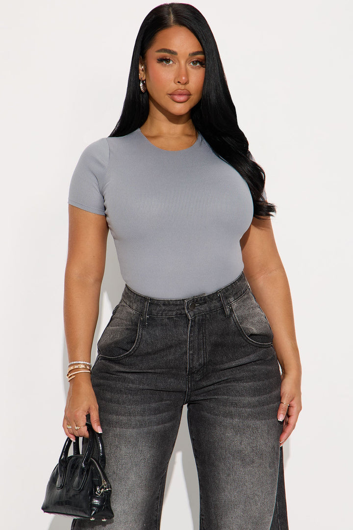 Chloe Crew Neck Short Sleeve Tee - Light Grey