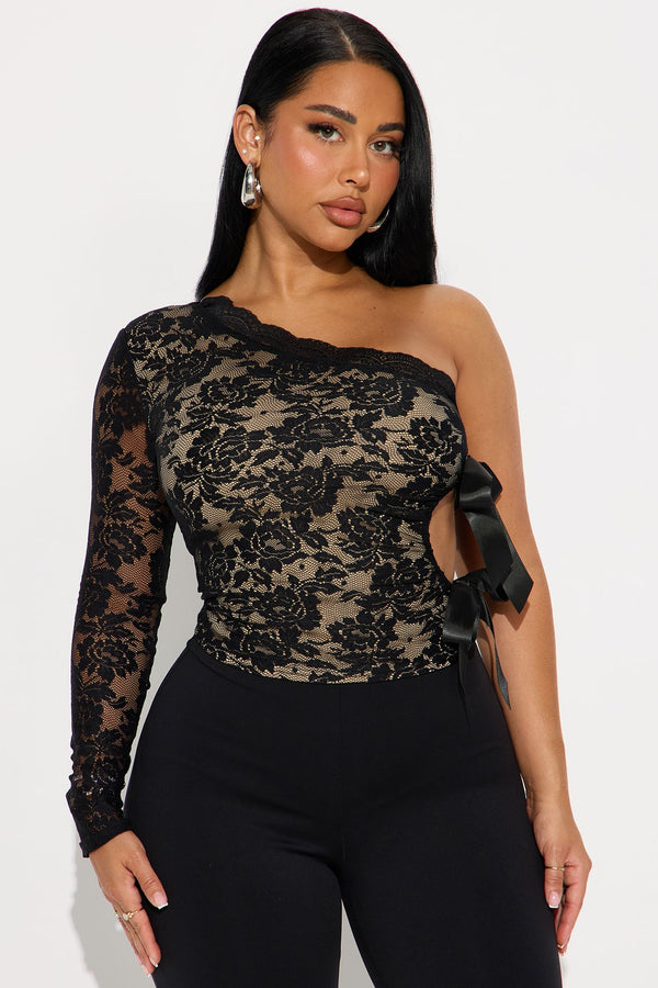 Fearless Grace Lace One Shoulder Top - Black