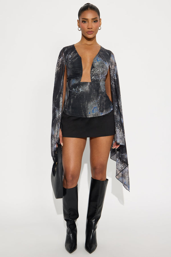 Eden Bell Sleeve Wire Mesh Top - Black/combo