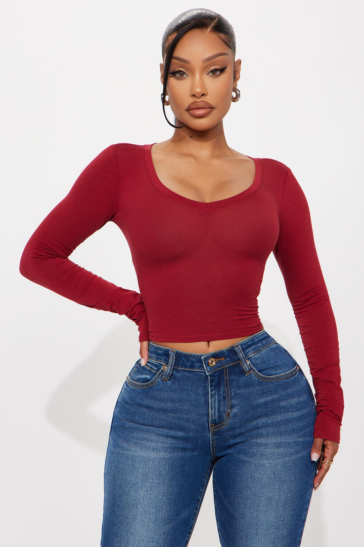 Dawn V Neck Basic Top - Burgundy