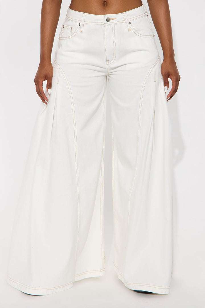 Alicante Wide Leg Jeans - White