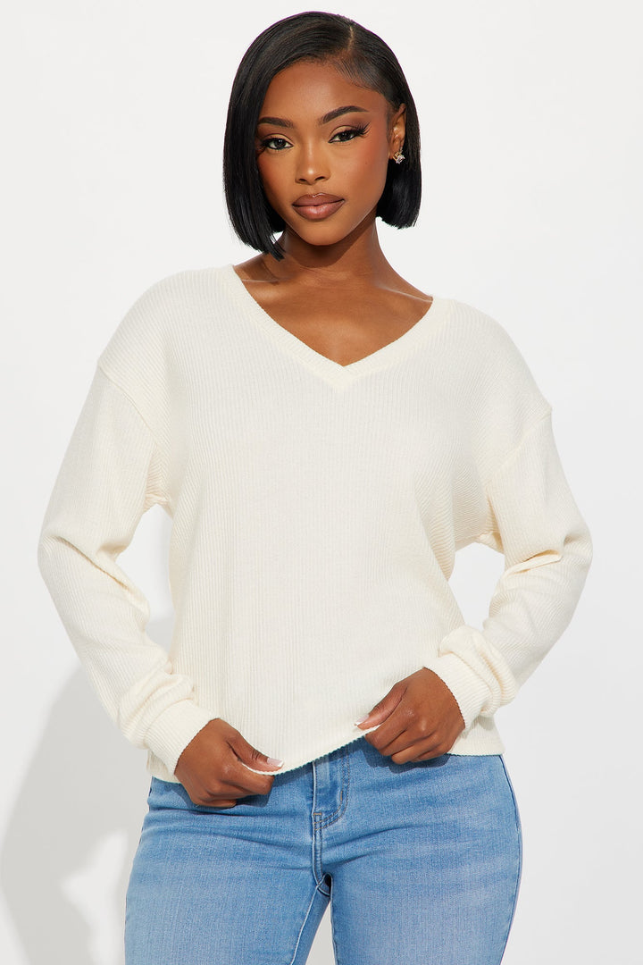 Tyra V Neck Brushed Hacci Rib Top - Cream
