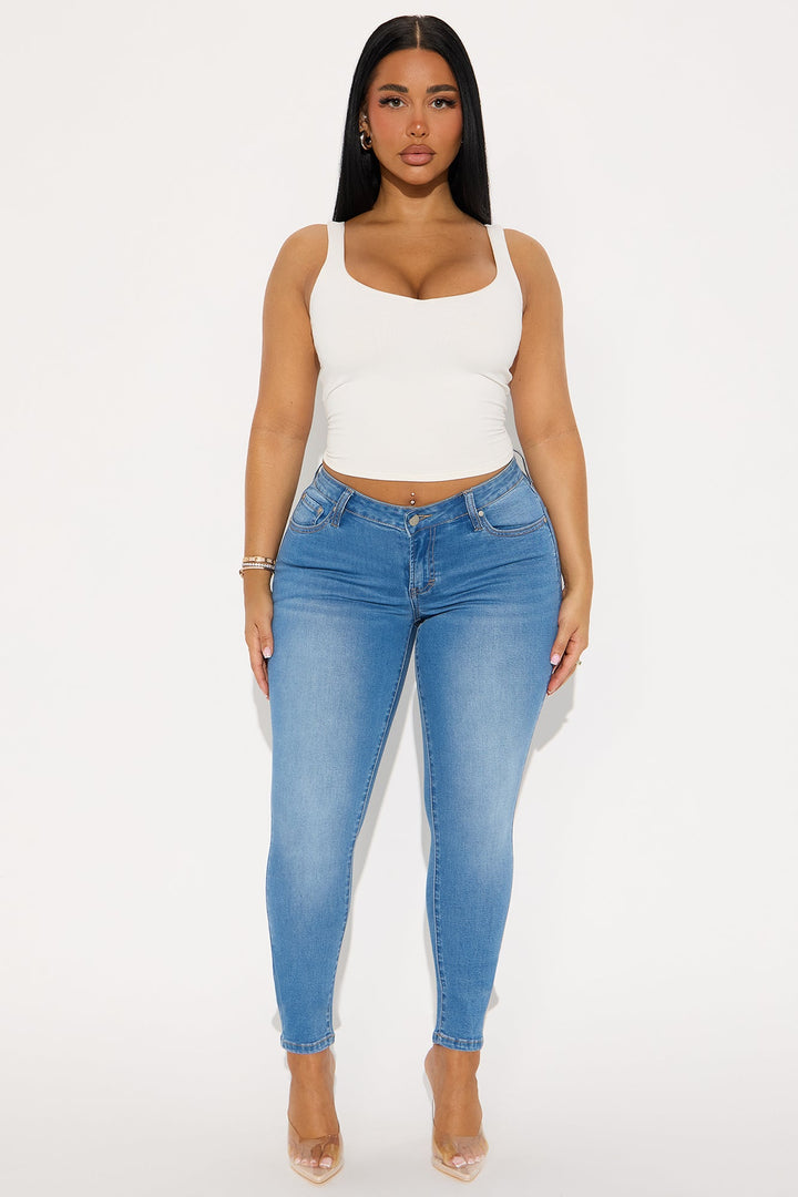 Better Than Ever Compression Skinny Jeans - Light Wash