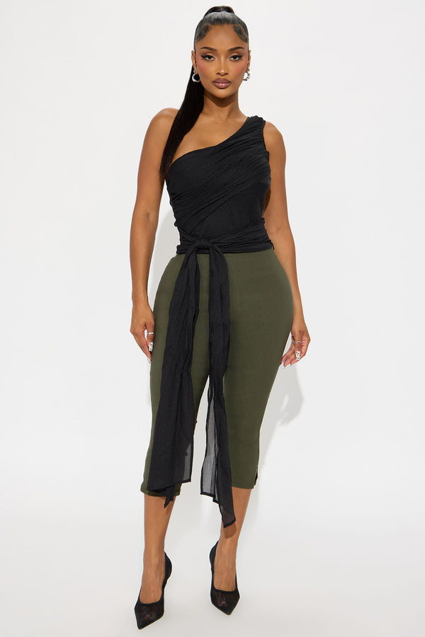 Yasmin One Shoulder Chiffon Top - Black