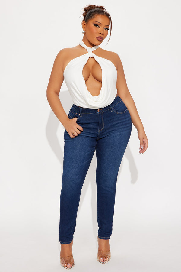 Move With You Low Rise Skinny Jeans - Dark Wash