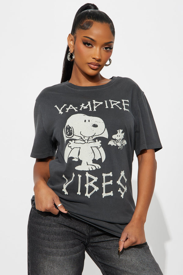 Peanuts & Snoopy Vampire Goth Tee - Black Wash