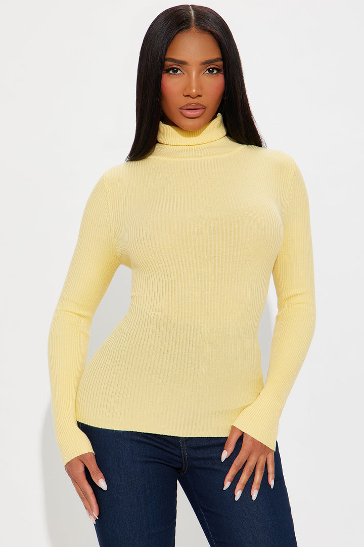 Tara Turtle Neck Sweater - Butter Yellow