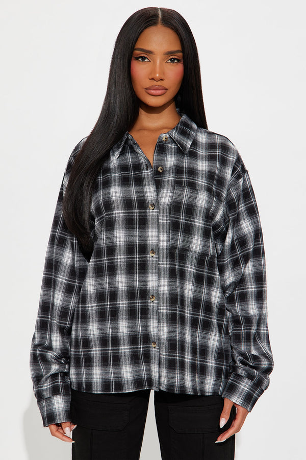 You Know Me Plaid Shirt - Black