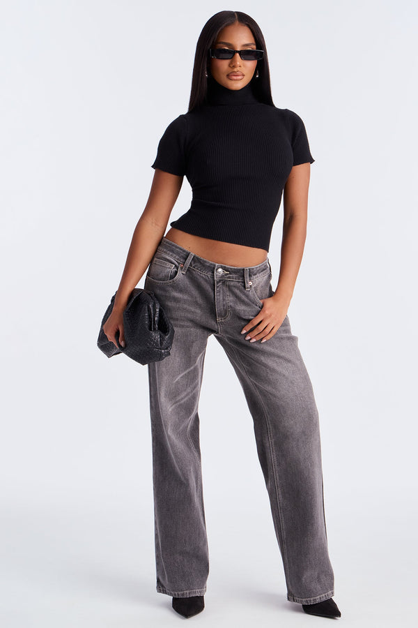 Petite Greyson Low Rise Straight Leg Jeans - Grey