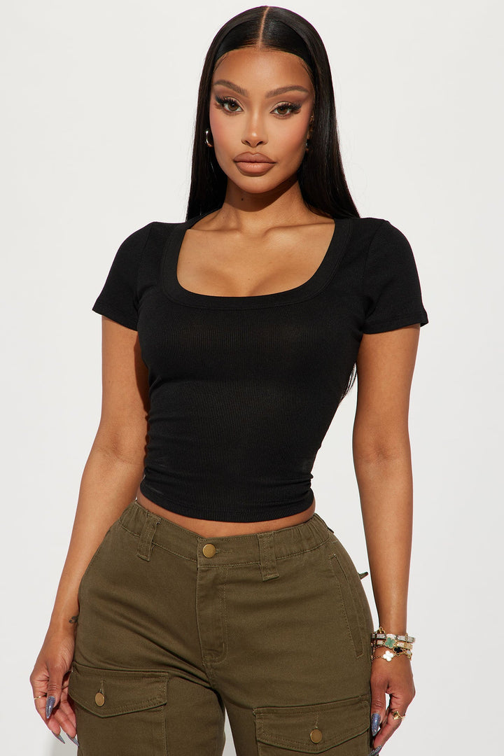 Delilah Ribbed Basic Tee - Black