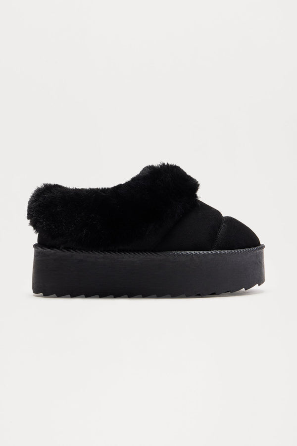 North Pole Fur Trim Booties - Black