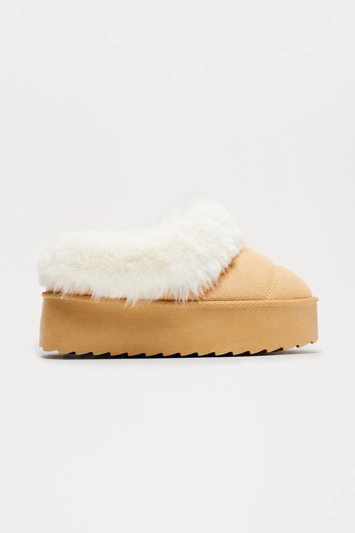 North Pole Fur Trim Booties - Tan