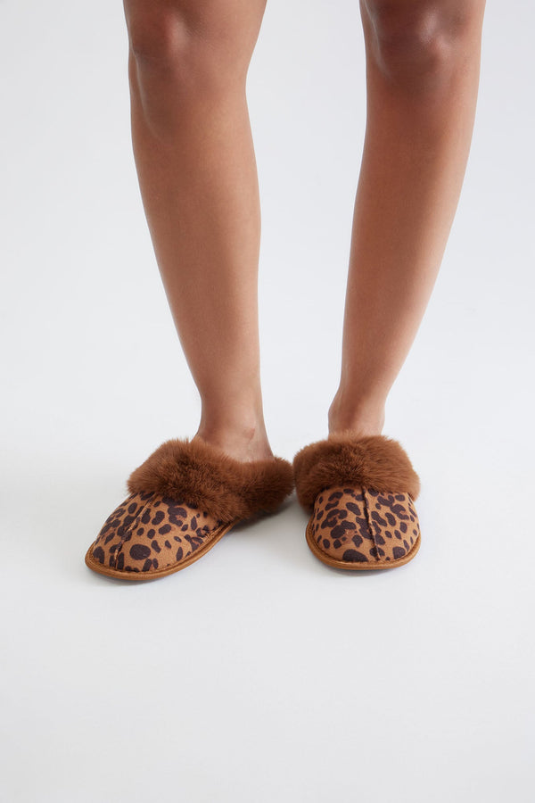 Cuddle Weather Fur Trim Slippers - Leopard