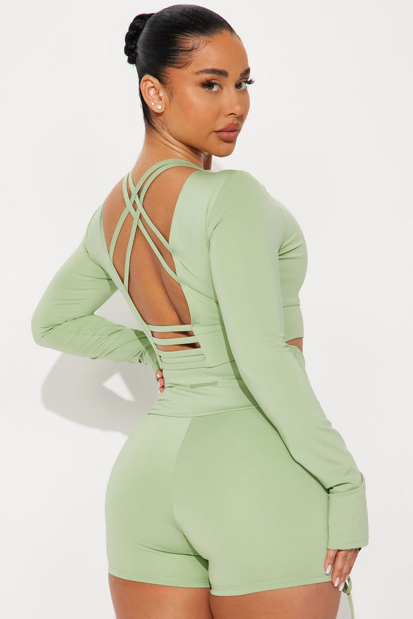 Pointe Play Elevate Active Top - Sage