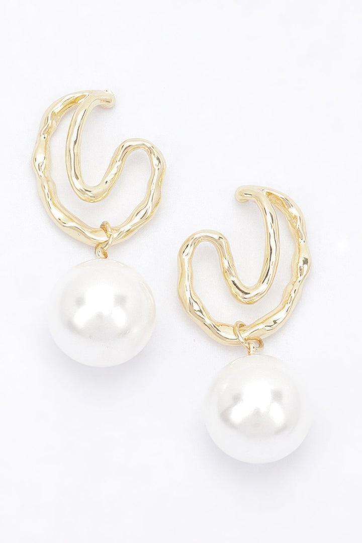 Faux Pearl Metal Earring