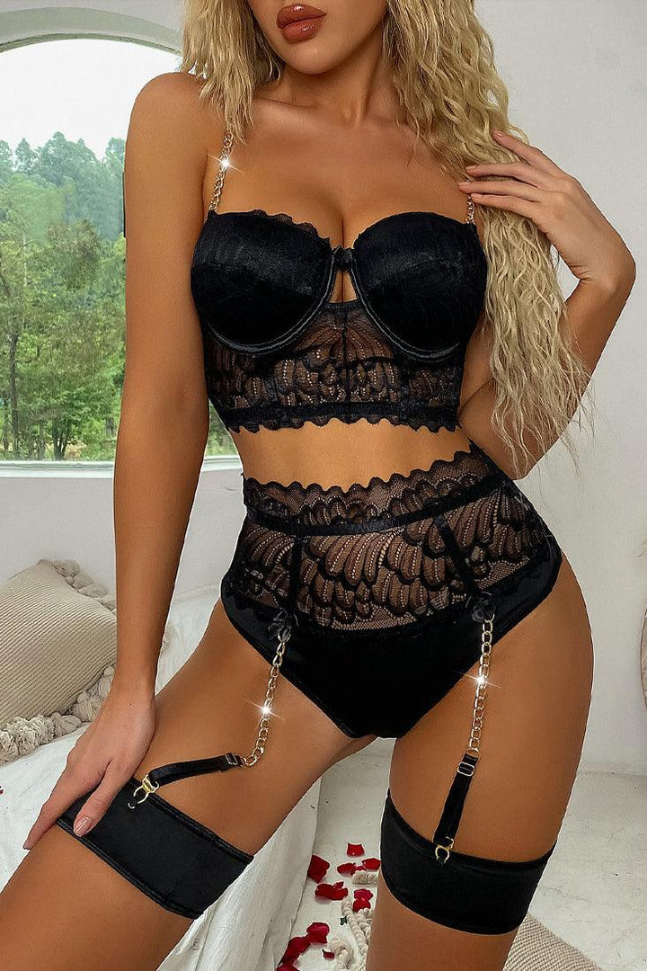 Black Lace Chain Straps Scalloped Sexy Lingerie Set